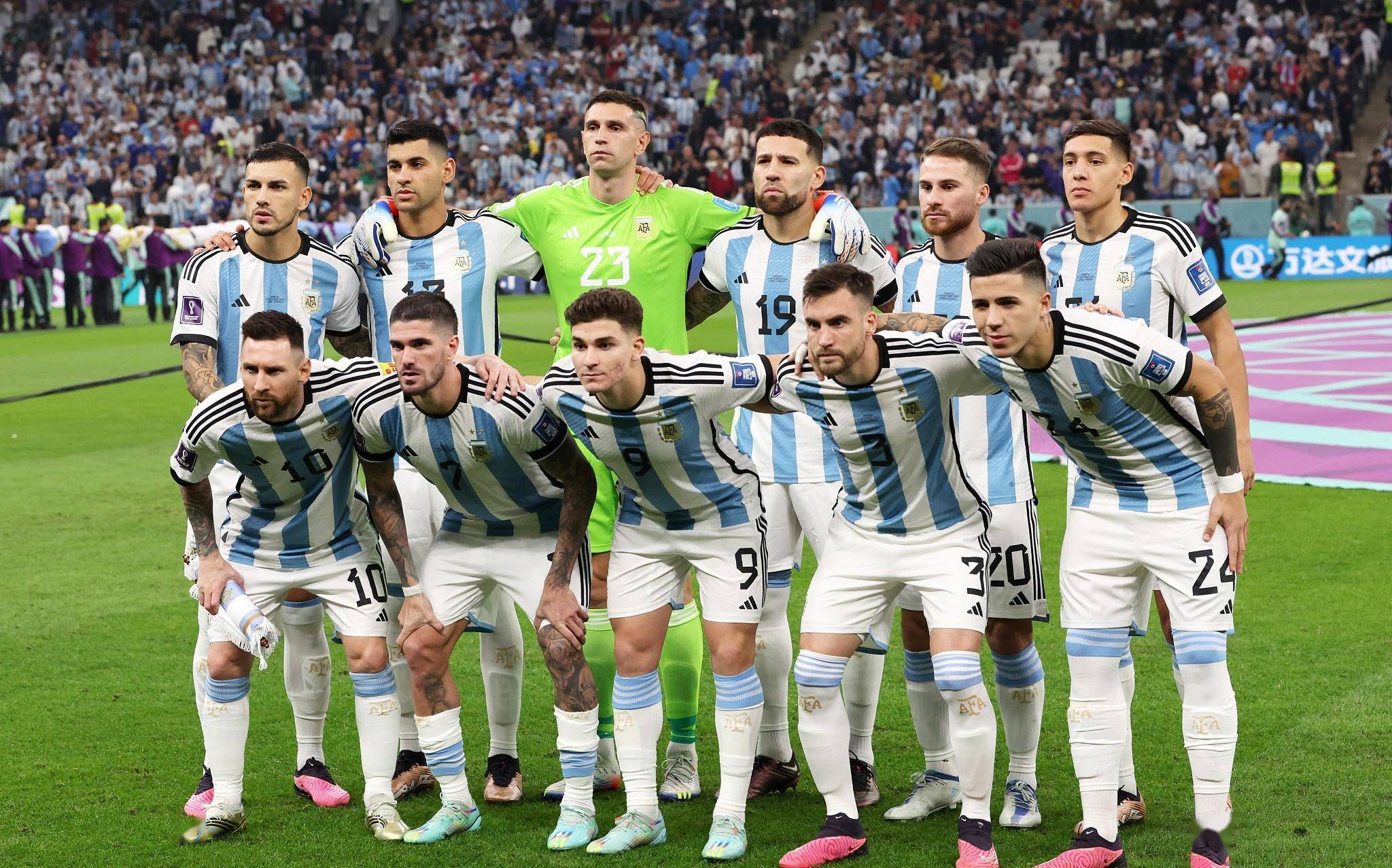 在欧洲足坛 在欧洲足坛